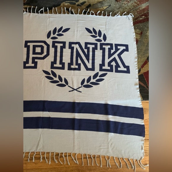 Victoria Secret VS PINK Gray Blue Fringed Cotton Stadium Throw Fall Logo Blanket - Picture 1 of 1